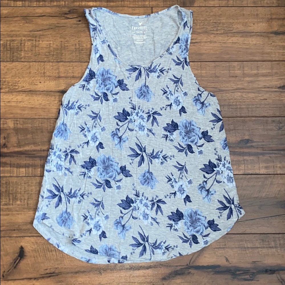 American Eagle blue floral favorite tank top
